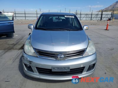 Piąte zdjęcie samochodu w środku: 2011 NISSAN VERSA 1.8 S VIN:3N1BC1CP6BL491505 - miniatura