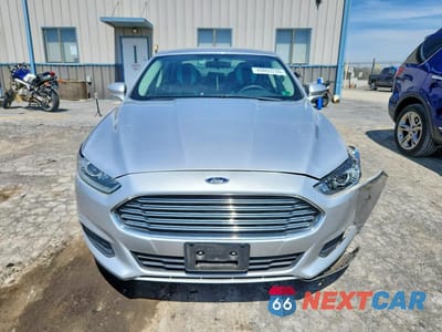 Piąte zdjęcie samochodu w środku: 2015 FORD FUSION SE VIN:1FA6P0H75F5102788 - miniatura
