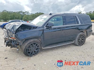 2017 GMC YUKON SLT 1GKS2BKC1HR149776 - główne zdjęcie licytacji z USA - miniatura