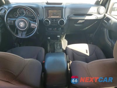 Zdjęcie 8 z 12 samochodu: 2014 JEEP WRANGLER UNLIMITED SPORT VIN:1C4BJWDG9EL260578 - miniatura