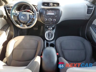 Zdjęcie 8 z 12 samochodu: 2019 KIA SOUL BASE VIN:KNDJN2A2XK7683076 - miniatura