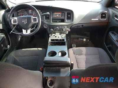 Zdjęcie 8 z 11 samochodu: 2013 DODGE CHARGER POLICE VIN:2C3CDXAT3DH568123 - miniatura