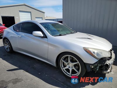 Czwarte zdjęcie samochodu z boku: 2014 HYUNDAI GENESIS COUPE 2.0T VIN:KMHHT6KD3EU115636 - miniatura