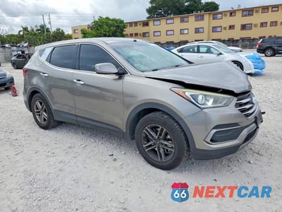Czwarte zdjęcie samochodu z boku: 2018 HYUNDAI SANTA FE SPORT 2.4L VIN:5NMZT3LB4JH080613 - miniatura
