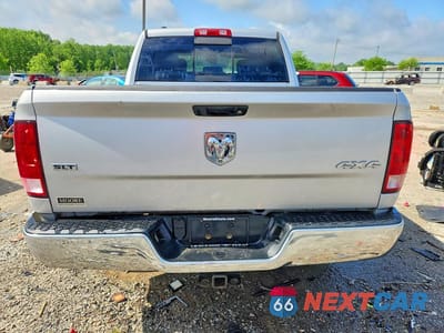 Zdjęcie 6 z 12 samochodu: 2018 RAM 1500 SLT VIN:1C6RR7LT0JS218867 - miniatura