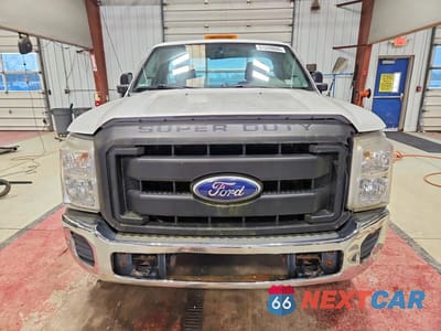 Piąte zdjęcie samochodu w środku: 2011 FORD F250 SUPER DUTY VIN:1FTBF2B66BEA05634 - miniatura