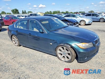 Czwarte zdjęcie samochodu z boku: 2008 BMW 335 I VIN:WBAVB73548P102112 - miniatura