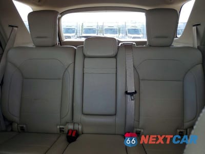 Zdjęcie 10 z 13 samochodu: 2015 MERCEDES-BENZ ML 250 BLUETEC VIN:4JGDA0EB8FA473734 - miniatura