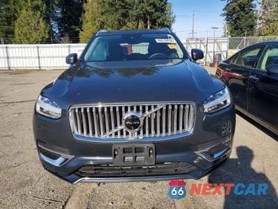 Piąte zdjęcie samochodu w środku: 2022 VOLVO XC90 T6 INSCRIPTION VIN:YV4A22PL0N1839834 - miniatura