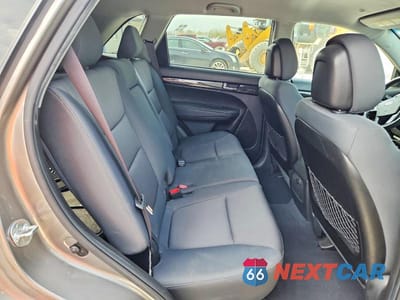Zdjęcie 10 z 13 samochodu: 2012 KIA SORENTO LX VIN:5XYKT3A69CG254308 - miniatura