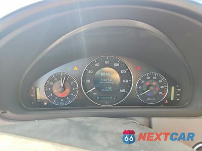 Zdjęcie 9 z 12 samochodu: 2006 MERCEDES-BENZ CLK 350 VIN:WDBTK56J06F172621 - miniatura