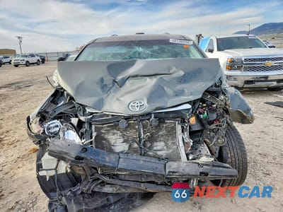 Piąte zdjęcie samochodu w środku: 2013 TOYOTA SIENNA LIMITED 7-PASSENGER VIN:5TDYK3DCXDS293802 - miniatura
