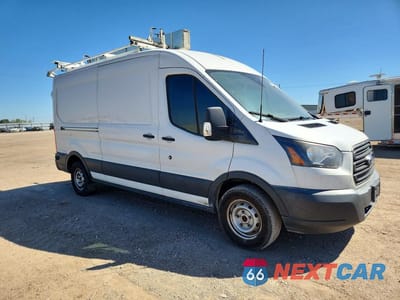 Czwarte zdjęcie samochodu z boku: 2017 FORD TRANSIT T-250 DELIVERY VAN VIN:1FTYR2CM0HKB49284 - miniatura
