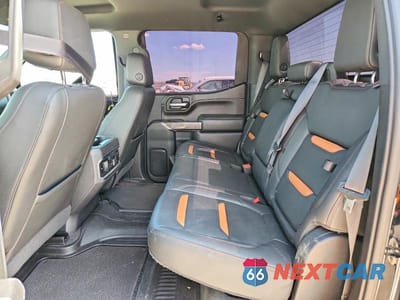 Zdjęcie 10 z 13 samochodu: 2021 GMC SIERRA K1500 AT4 VIN:3GTP9EED3MG356053 - miniatura