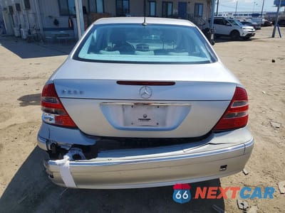 Zdjęcie 6 z 13 samochodu: 2003 MERCEDES-BENZ E 320 VIN:WDBUF65J03A267768 - miniatura