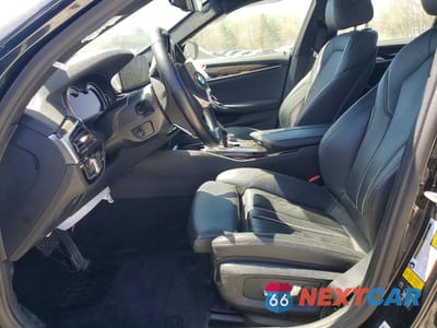Zdjęcie 7 z 12 samochodu: 2018 BMW 530 XI VIN:WBAJA7C52JG907372 - miniatura