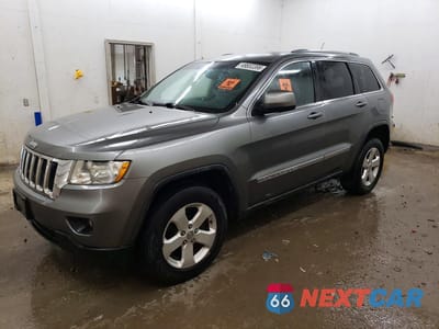 2011 JEEP GRAND CHEROKEE LAREDO 1J4RR4GG8BC738437 - główne zdjęcie licytacji z USA - miniatura
