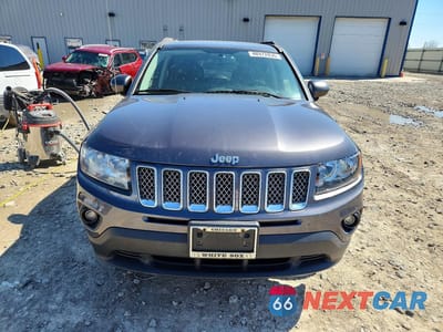 Piąte zdjęcie samochodu w środku: 2015 JEEP COMPASS LATITUDE VIN:1C4NJDEB8FD303484 - miniatura