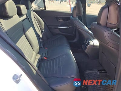 Zdjęcie 10 z 13 samochodu: 2024 MERCEDES-BENZ C 300 4MATIC VIN:W1KAF4HB0RR190672 - miniatura