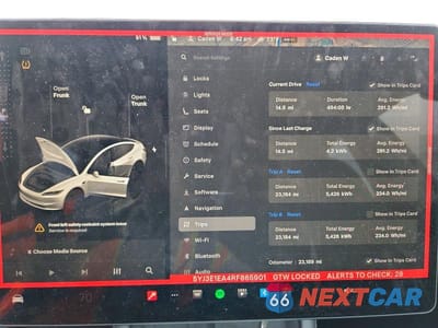 Zdjęcie 9 z 12 samochodu: 2024 TESLA MODEL 3 VIN:5YJ3E1EA4RF865901 - miniatura