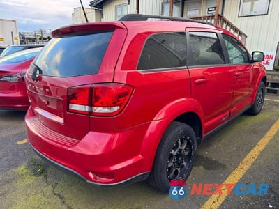 Czwarte zdjęcie samochodu z boku: 2018 DODGE JOURNEY SXT VIN:3C4PDCBG5JT508631 - miniatura