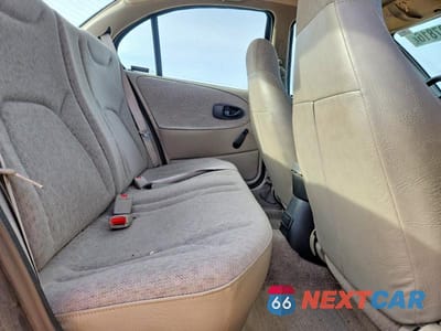 Zdjęcie 10 z 12 samochodu: 1998 SATURN SL1 VIN:1G8ZH5284WZ186950 - miniatura