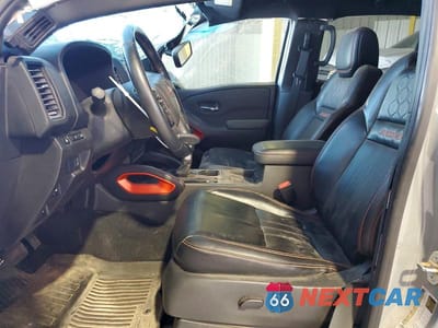Zdjęcie 7 z 11 samochodu: 2023 NISSAN FRONTIER PRO-4X VIN:1N6ED1EK8PN661098 - miniatura