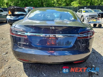 Zdjęcie 6 z 12 samochodu: 2018 TESLA MODEL S VIN:5YJSA1E26JF286333 - miniatura
