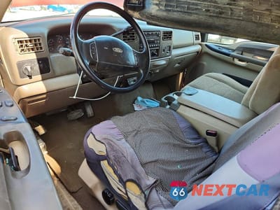 Zdjęcie 8 z 12 samochodu: 2001 FORD F250 SUPER DUTY VIN:1FTNX21FX1EA65099 - miniatura