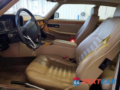Zdjęcie 7 z 12 samochodu: 1992 JAGUAR XJS VIN:SAJNW5849NC182734 - miniatura