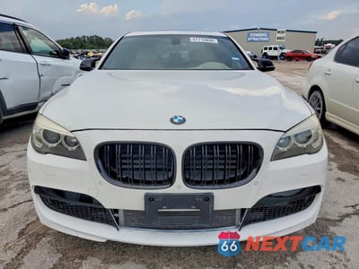Piąte zdjęcie samochodu w środku: 2013 BMW 750 LI VIN:WBAYE8C53DD132126 - miniatura