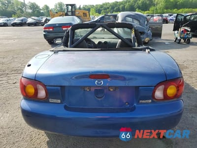 Zdjęcie 6 z 12 samochodu: 1999 MAZDA MX-5 MIATA VIN:JM1NB3539X0134309 - miniatura
