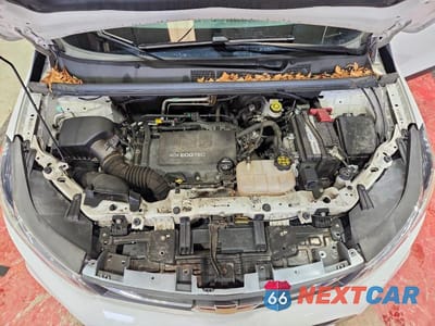 Zdjęcie 12 z 14 samochodu: 2020 CHEVROLET TRAX LS VIN:KL7CJNSB5LB059234 - miniatura