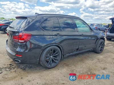 Trzecie zdjęcie samochodu z tyłu: 2018 BMW X5 XDRIVE35I VIN:5UXKR0C50J0X96500 - miniatura