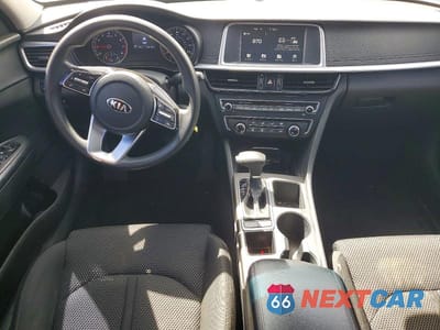 Zdjęcie 8 z 11 samochodu: 2019 KIA OPTIMA LX VIN:5XXGT4L3XKG378248 - miniatura