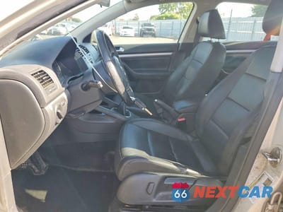 Zdjęcie 7 z 12 samochodu: 2010 VOLKSWAGEN JETTA SE VIN:3VWRZ7AJ3AM125597 - miniatura