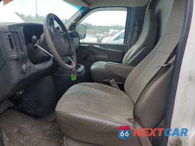 Zdjęcie 7 z 12 samochodu: 2015 CHEV EXPRESS G3500 VIN:1GB0G2CG9F1277527 - miniatura