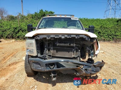 Piąte zdjęcie samochodu w środku: 2013 FORD F350 SUPER DUTY VIN:1FT8X3B68DEA70906 - miniatura