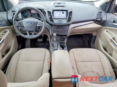 Zdjęcie 8 z 13 samochodu: 2017 FORD ESCAPE SE VIN:1FMCU0GD3HUC98442 - miniatura