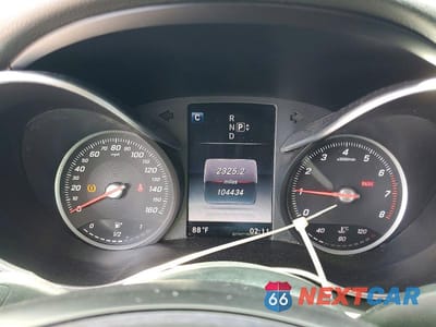 Zdjęcie 9 z 12 samochodu: 2015 MERCEDES-BENZ C 300 VIN:55SWF4JB6FU082874 - miniatura