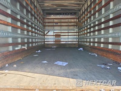 Zdjęcie 10 z 13 samochodu: 2015 MITSUBISHI FUSO FEC72S BOX TRUCK VIN:JL6BNG1AXFK000229 - miniatura