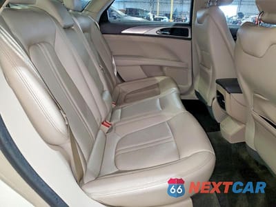 Zdjęcie 10 z 12 samochodu: 2018 LINCOLN MKZ PREMIERE VIN:3LN6L5A9XJR615924 - miniatura