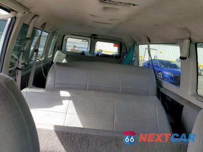 Zdjęcie 10 z 13 samochodu: 2008 FORD ECONOLINE E350 SUPER DUTY WAGON VIN:1FBSS31L28DB14233 - miniatura