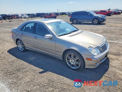 Czwarte zdjęcie samochodu z boku: 2007 MERCEDES-BENZ C 280 VIN:WDBRF54H97F899885 - miniatura