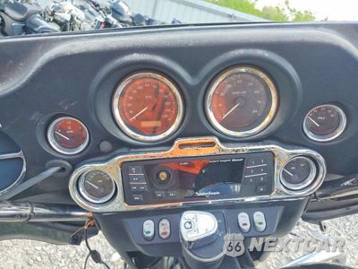 Zdjęcie 7 z 8 samochodu: 2009 HARLEY-DAVIDSON FLHTCU VIN:1HD1FC4199Y617840 - miniatura