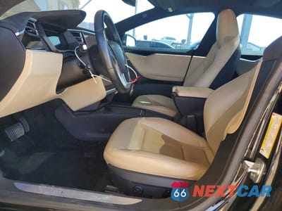 Zdjęcie 7 z 12 samochodu: 2016 TESLA MODEL S VIN:5YJSA1E22GF158342 - miniatura