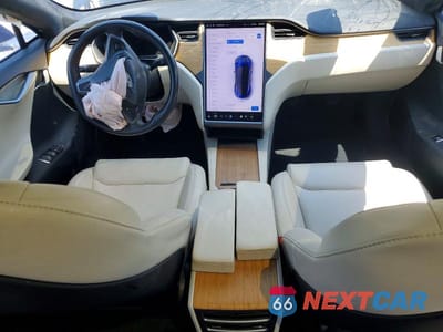 Zdjęcie 8 z 12 samochodu: 2020 TESLA MODEL S VIN:5YJSA1E23LF411131 - miniatura