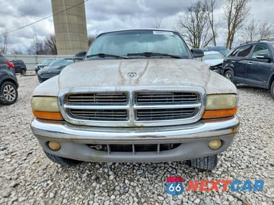 Piąte zdjęcie samochodu w środku: 2001 DODGE DAKOTA QUAD VIN:1B7HG2AN01S293408 - miniatura