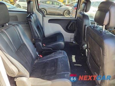 Zdjęcie 10 z 12 samochodu: 2016 DODGE GRAND CARAVAN SE VIN:2C4RDGBG9GR197507 - miniatura