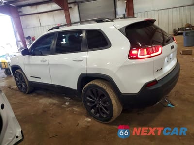 Drugie zdjęcie samochodu z przodu: 2021 JEEP CHEROKEE LATITUDE LUX VIN:1C4PJMMX3MD186657 - miniatura
